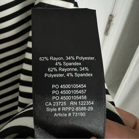 Sunday Best
Soligny Dress size XXS - Picture 11 of 11